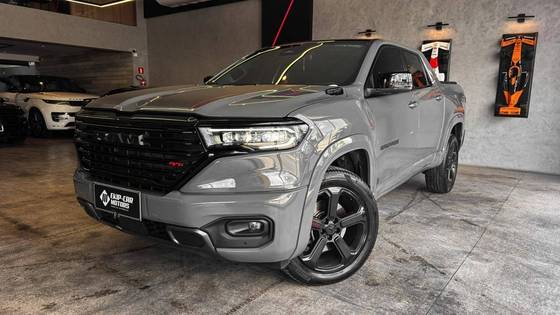 RAM RAMPAGE 2.0 HURRICANE 4 TURBO GASOLINA R/T 4X4 AUTOMÁTICO